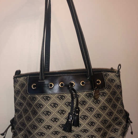 Dooney & bourke tote - Picture 10 of 16